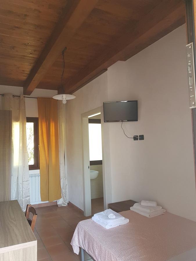 Agriturismo L'Ulivo Padula Exteriör bild