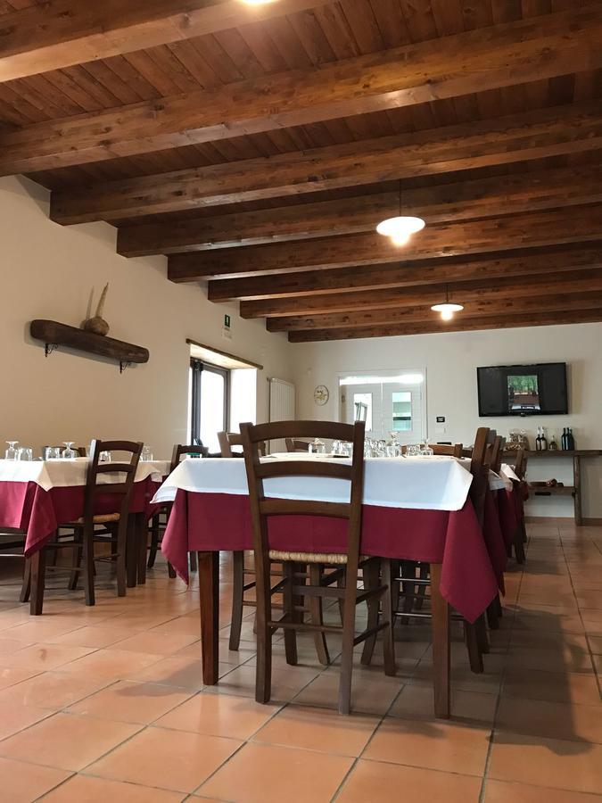Agriturismo L'Ulivo Padula Exteriör bild